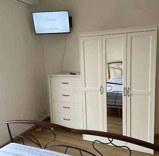 Casa Di Silvia Cir 013075-lni-00275 דירה קומו