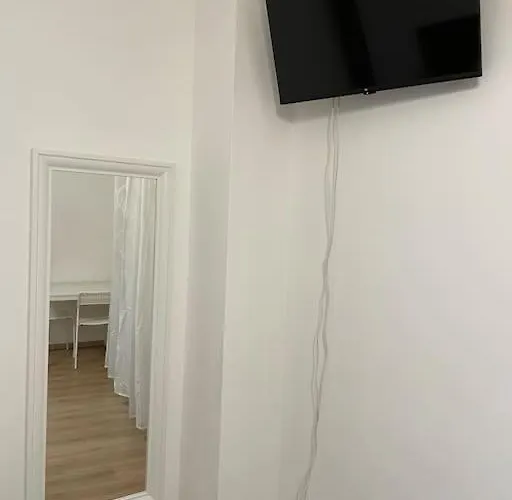 Appartamento Casa Di Silvia Cir 013075-lni-00275