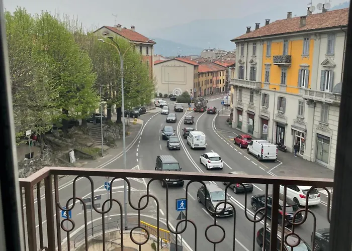 Appartamento Casa Di Silvia Cir 013075-lni-00275 Côme